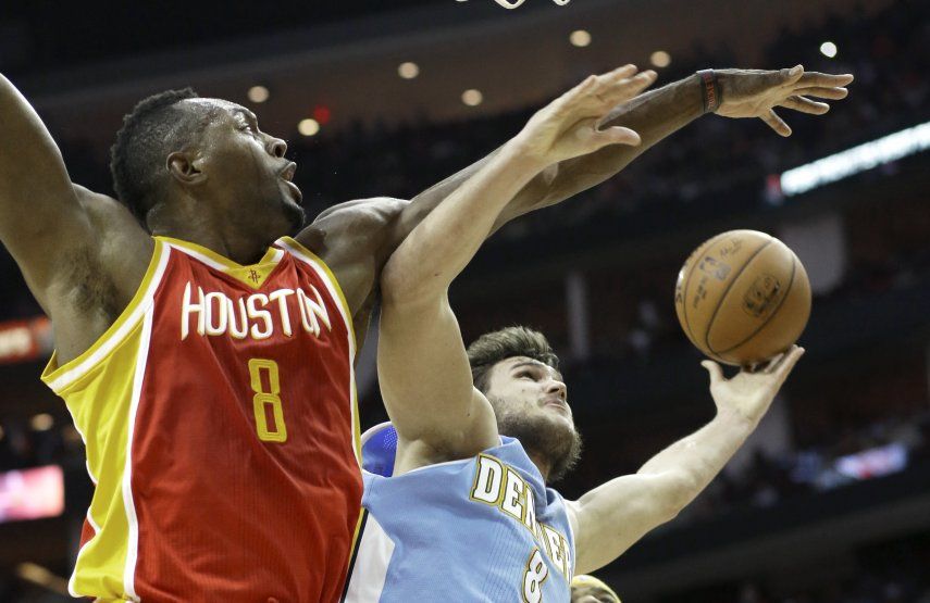 Harden anota 50 puntos en triunfo de Rockets