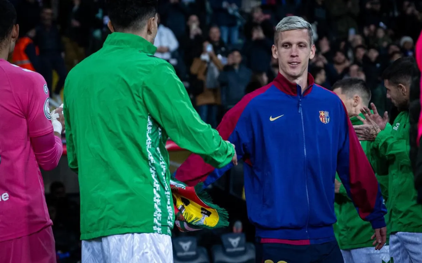 Dani Olmo causa baja para el FC Barcelona por lesión en el sóleo