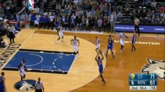 Curry aporta 46 y Warriors tienen foja de 10-0