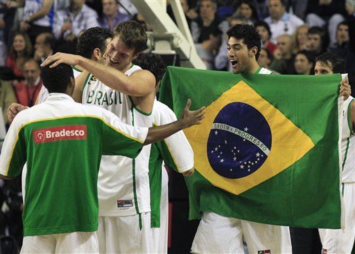Preolí­mpico: Brasil vence 83-76 a Dominicana y avanza a Londres