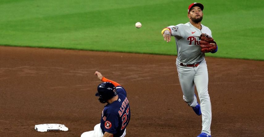 MLB: Astros ganan a Phillies y empatan la Serie Mundial 2022