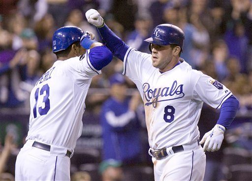 MLB: Reales 10, Medias Blancas 3; Kansas City sigue ganando
