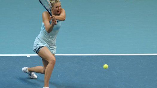 Sharapova, ya en octavos, busca su primer título en Miami tras cinco finales perdidas