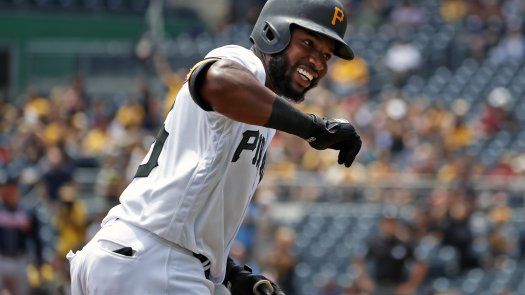 Foltynewicz permite 2 jonrones, Piratas vencen a Bravos
