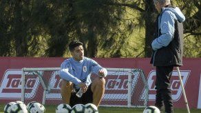 Uruguay se mide con Panamá hacia Copa América: ¿Suárez será titular?