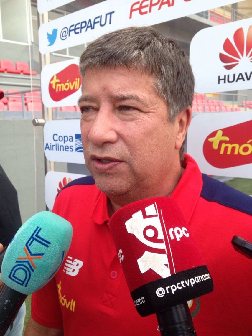 Bolillo confirma titular para enfrentar a Costa Rica y convoca a Dixon