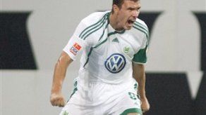 Wolfsburgo vence 2-1 al Schalke