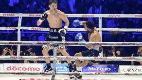 Naoya Inoue noquea a Luis Nery y retiene sus cinturones en peso supergallo