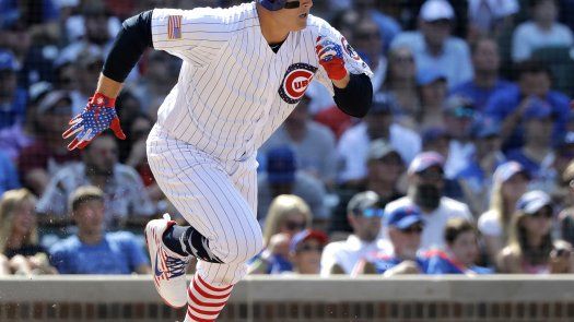 Rizzo y Schwarber conducen a los Cachorros a la victoria