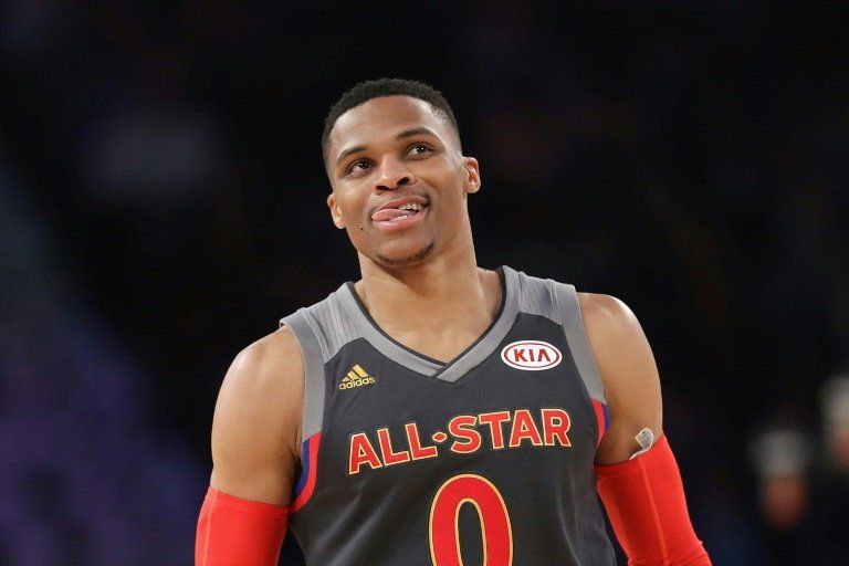Russell Westbrook sigue al frente de la anotación en la NBA