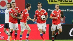 Federación rusa pide a futbolistas evitar dopaje accidental
