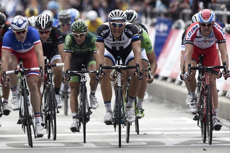 Kittel firma su triplete en la etapa 4 del Tour de Francia