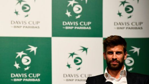 Piqué, confiado en llegar a un acuerdo con Djokovic para la nueva Copa Davis