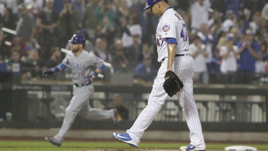 Los Mets dan de baja a Hansel Robles