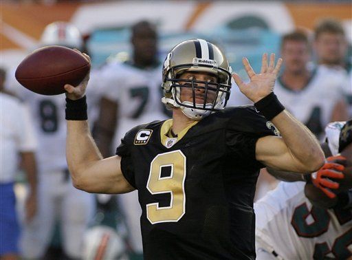 Saints pasan sobre Dolphins para seguir invictos