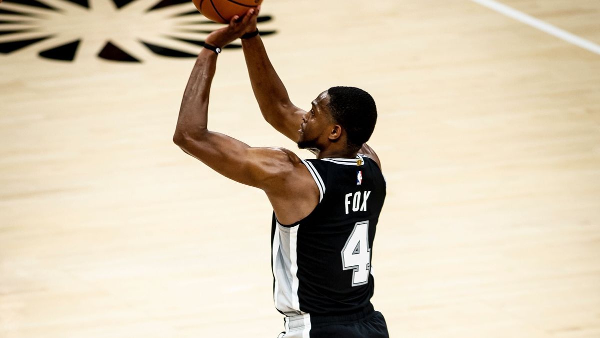 NBA: DeAaron Fox volvió a las duelas con los Spurs con 24 puntos NBA: DeAaron Fox volvió a las duelas con los Spurs con 24 puntos