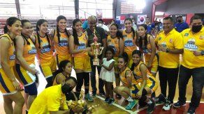 Herrera se corona en el baloncesto femenino U17