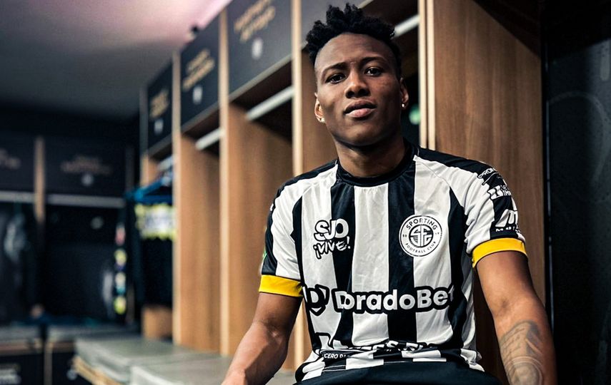 Víctor Medina ficha por el Sporting FC de Costa Rica