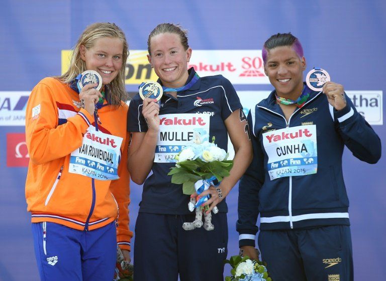 La francesa Muller logra el oro en los 10 km en aguas abiertas