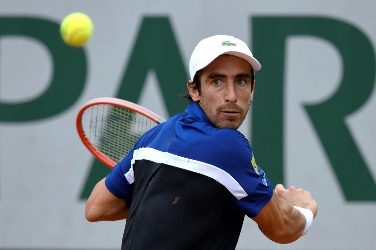 Cuevas gana a Halys y jugará con Berdych en tercera ronda de Roland Garros
