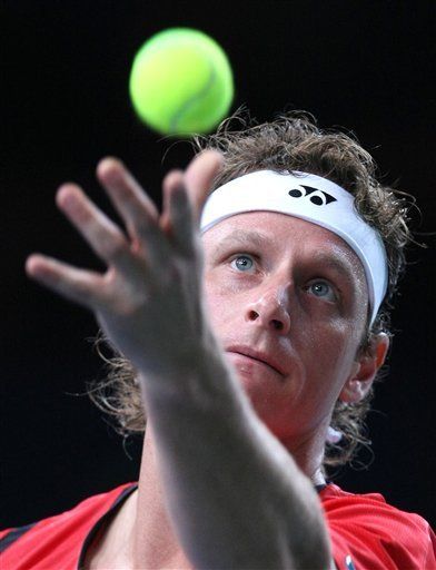 Victorias de Nalbandian y Mónaco en Parí­s