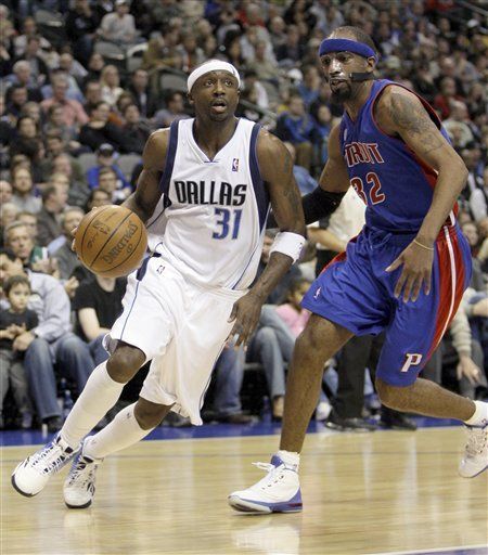 NBA: Mavericks 98, Pistons 93; Detroit sin lograr ganar