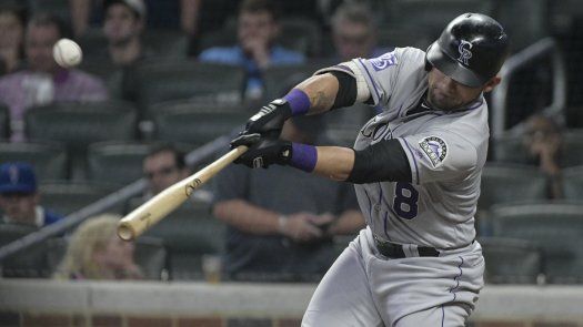 Rockies empatan en la 9na y ganan 5-3 a Bravos en 10 innings