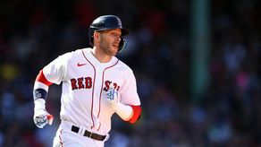 MLB: Trevor Story se someterá a cirugía en el codo derecho