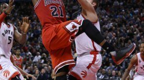 NBA: Bulls doblegan a Raptors con récord para Jimmy Butler