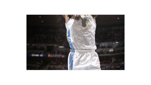 NBA: Nuggets 124, Hawks 104; J.R. Smith anota 41
