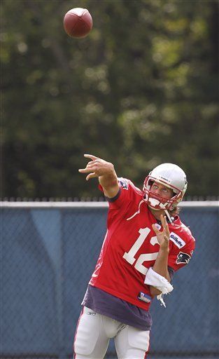 NFL: Brady contento con nuevo contrato