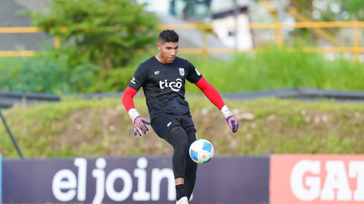 Orlando Mosquera reconoció que se equivocaron en pequeños detalles defensivos Orlando Mosquera reconoció que se equivocaron en pequeños detalles defensivos