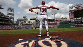 Nats tiran la toalla con canjes de Murphy y Adams