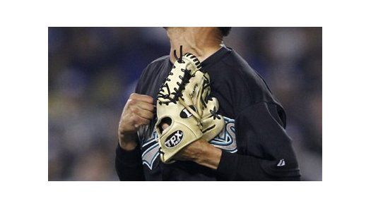 MLB: Marlins 6, Dodgers 5: Leo Núñez llega a 18 salvamentos