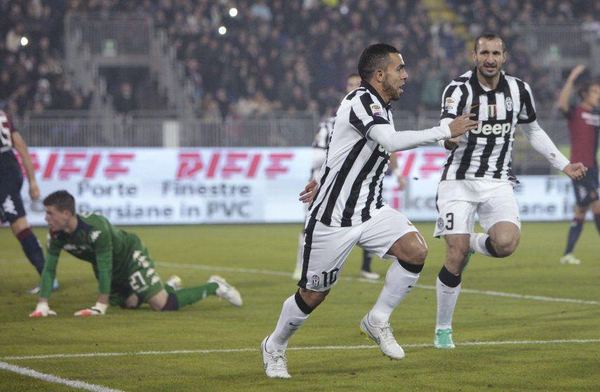 Juventus gana al Cagliari y se aleja de la Roma