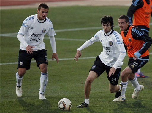 Mundial: Maradona sorprende con cambios en Argentina ante Grecia