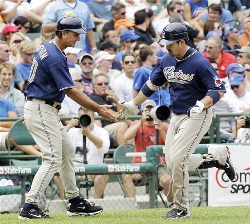 MLB: Padres 5, Cachorros 1; jonrón de González