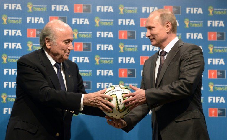 Putin afirma que Joseph Blatter merece el Nobel de la Paz