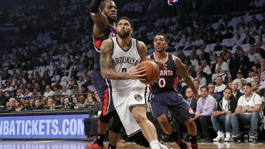 Nets ganan en tiempo extra y empatan serie ante Hawks