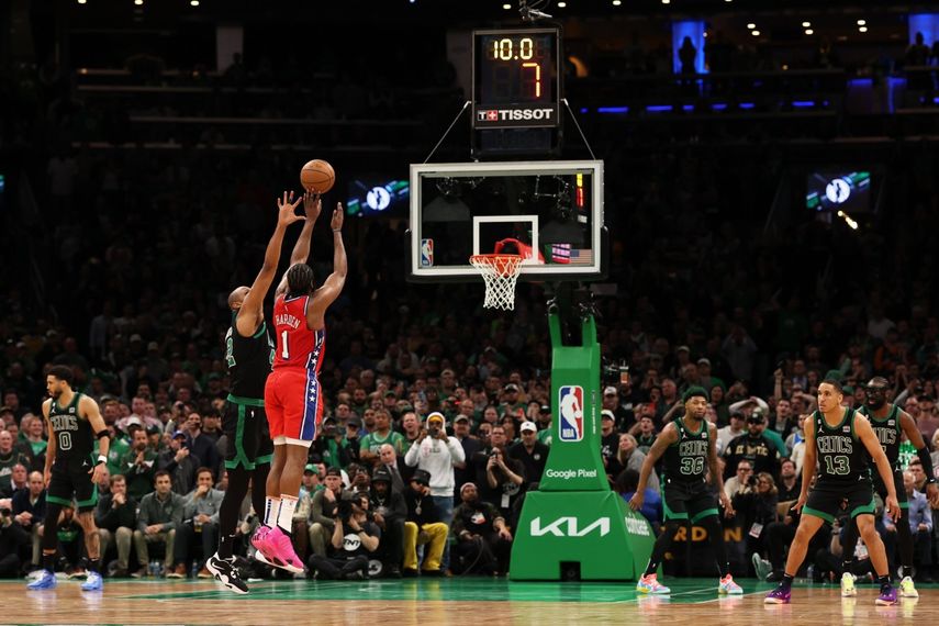 &nbsp;NBA: Los Sixers sacan ventaja a los Celtics gracias a Harden