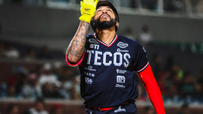 Johan Camargo volvió a desaparecer la pelota con los Tecolotes de Dos Laredos