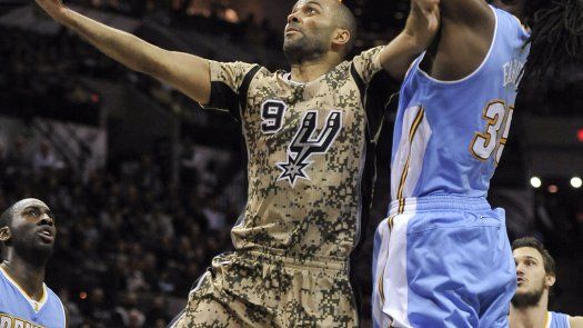 Leonard y Parker dan a Spurs 4ta victoria seguida