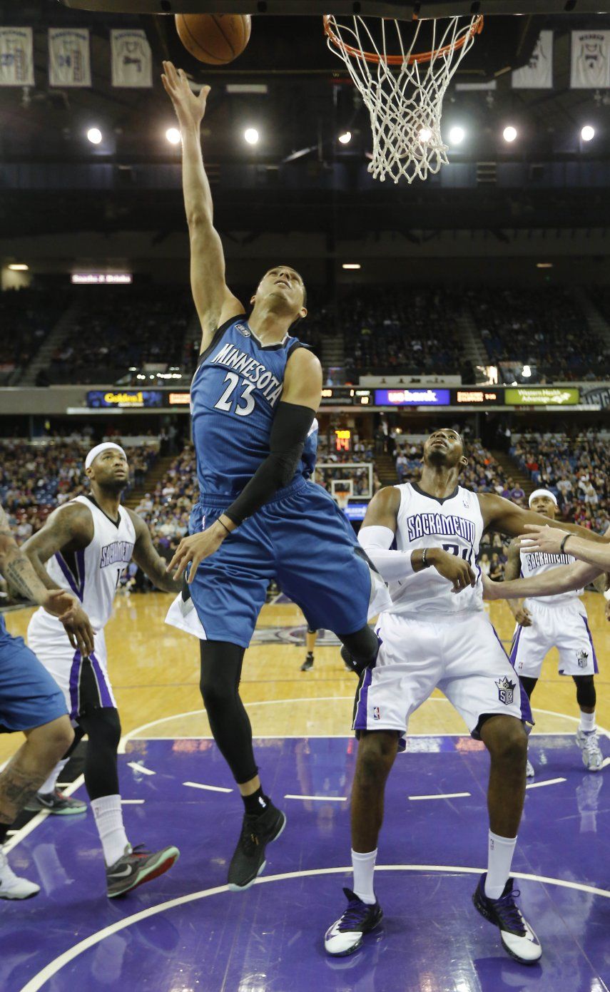 Martin y Love, figuras en triunfo de Wolves