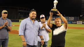 Panamá Metro hace homenaje a Cristóbal Girón y retira su número