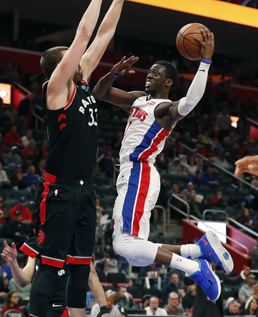 Pistons vencen a Raptors y completan barrida de la campaña