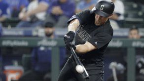 Marineros vence a Azulejos con HRs de Crawford y Narváez