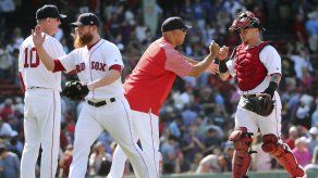 HR de Martínez encamina victoria de Boston ante Azulejos