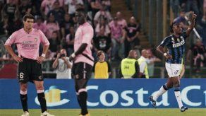 Rossi deja el cargo de técnico de Palermo