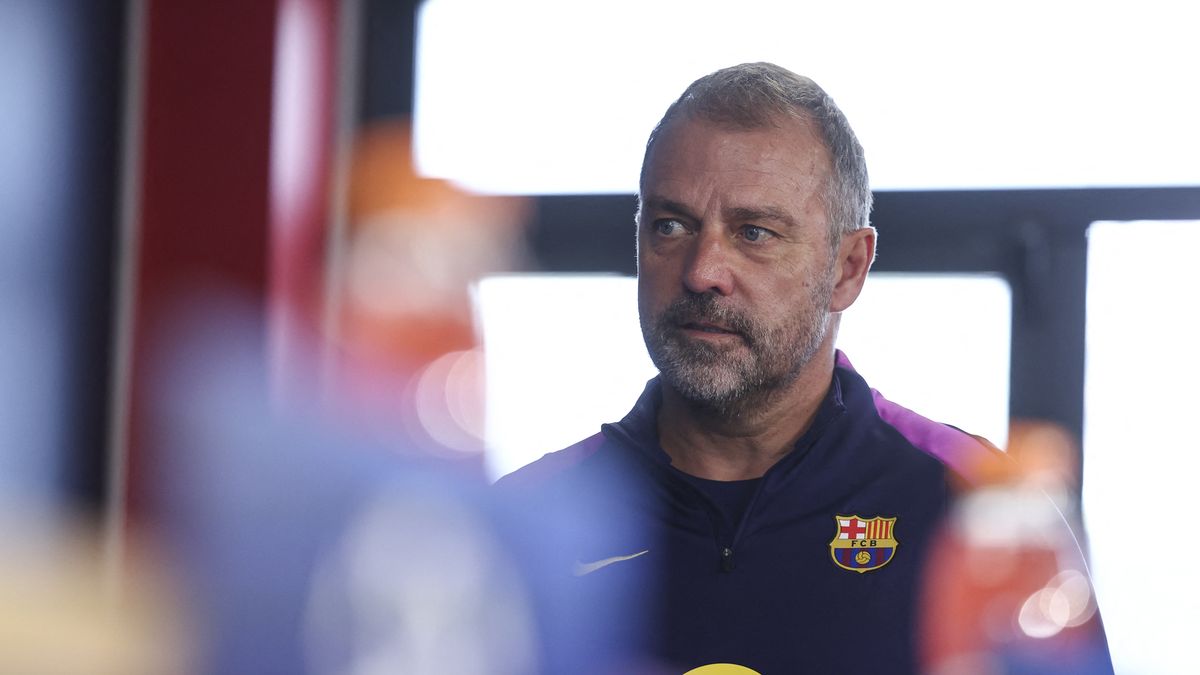 Hansi Flick busca adaptarse al frio previo a duelo de Champions League ante Slavia Praga Hansi Flick busca adaptarse al frio previo a duelo de Champions League ante Slavia Praga