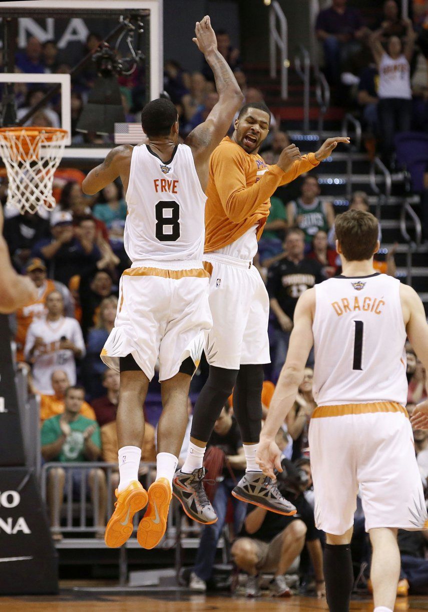 Con ataque equilibrado, Suns se imponen